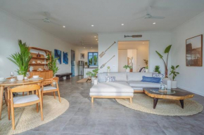 Pavones - Tropical Oceanfront 1 Bedroom Apartment by Triang Villas